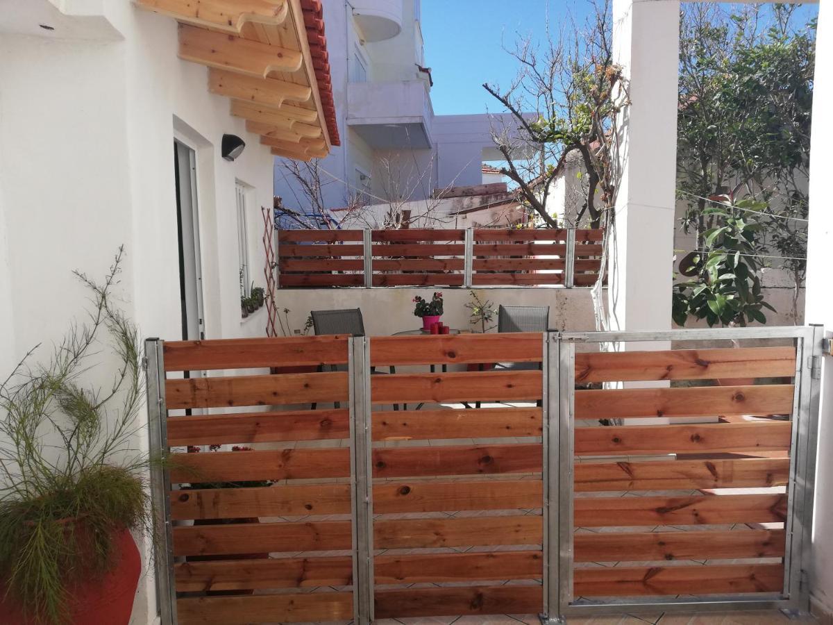 Small Studio With Yard La Canea Esterno foto