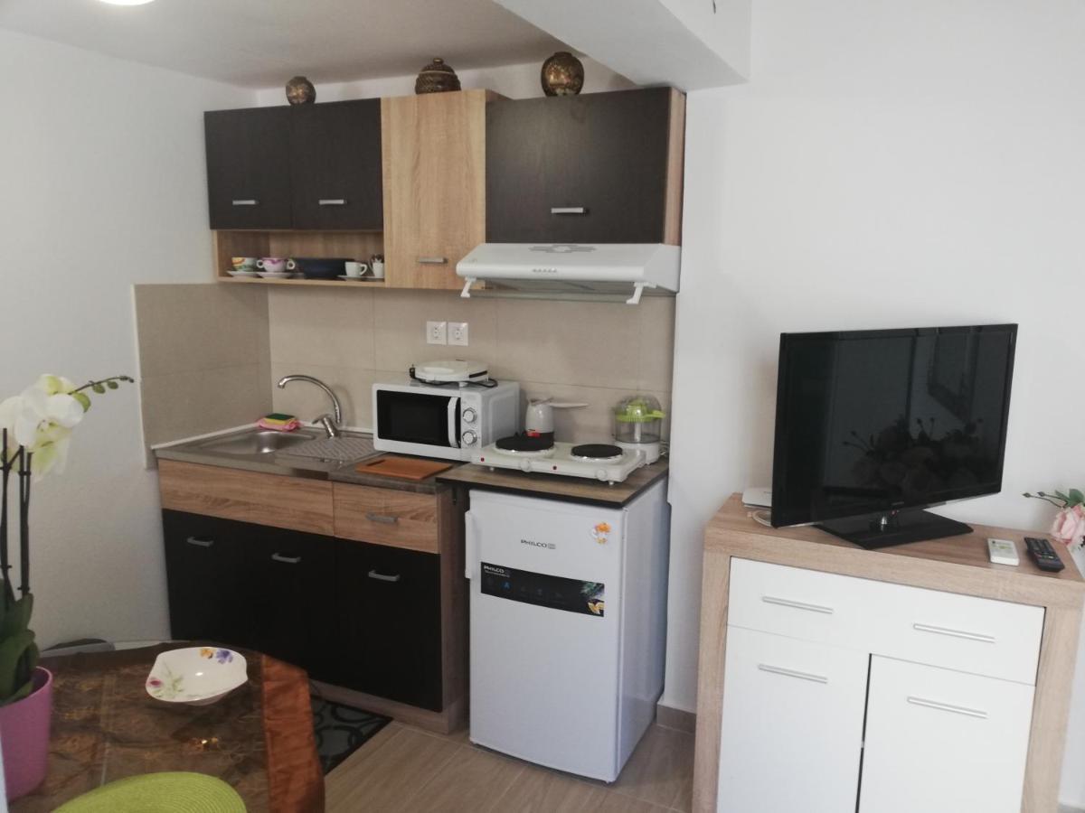 Small Studio With Yard La Canea Esterno foto