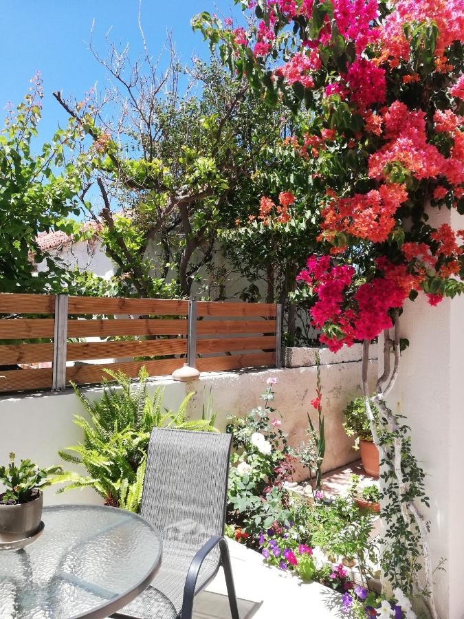 Small Studio With Yard La Canea Esterno foto