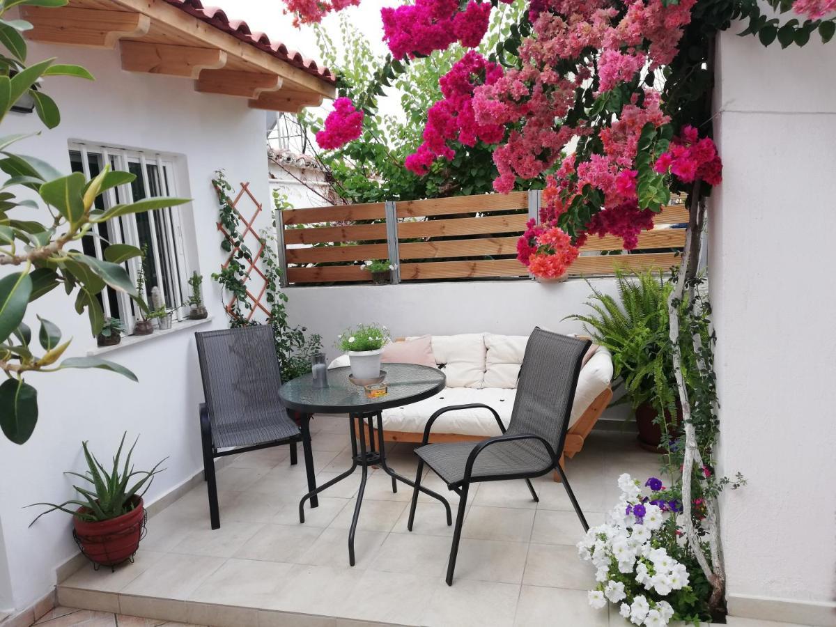Small Studio With Yard La Canea Esterno foto